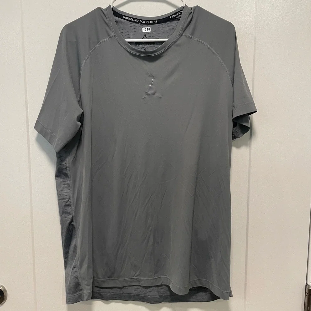 Jordan Training Dri-FIT Fitted Shirt Mens XL Gray‎ Short Sleeve Mesh Back 6/30